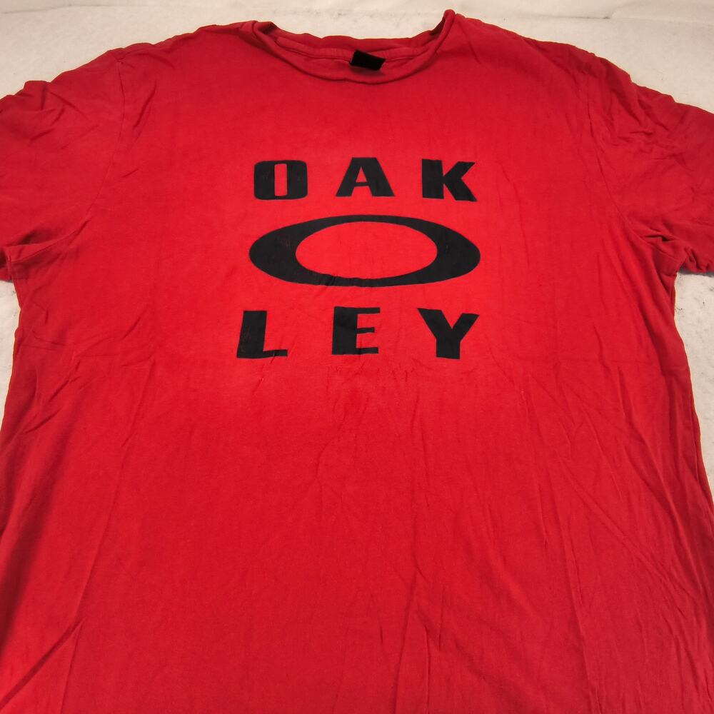 Oakley Crew Neck Graphic Short Sleeve Shirt Mens Size Extra Large XL Red Black